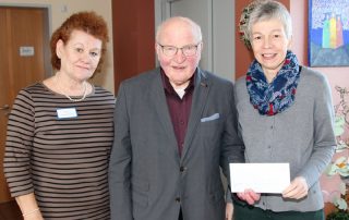 Ehrhard Schneider spendet 1000 Euro