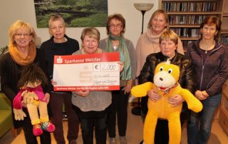 "Oiggel" spenden 2000 Euro